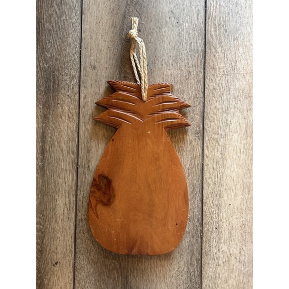 Unmarked Other - Pineapple Shaped Wooden Cutting Board MCM WOOD FRUIT SHAPE PLAQUE chopping block